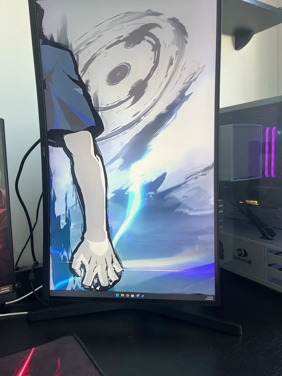 Monitor Husky 27 QHD Curvo - Foto 3