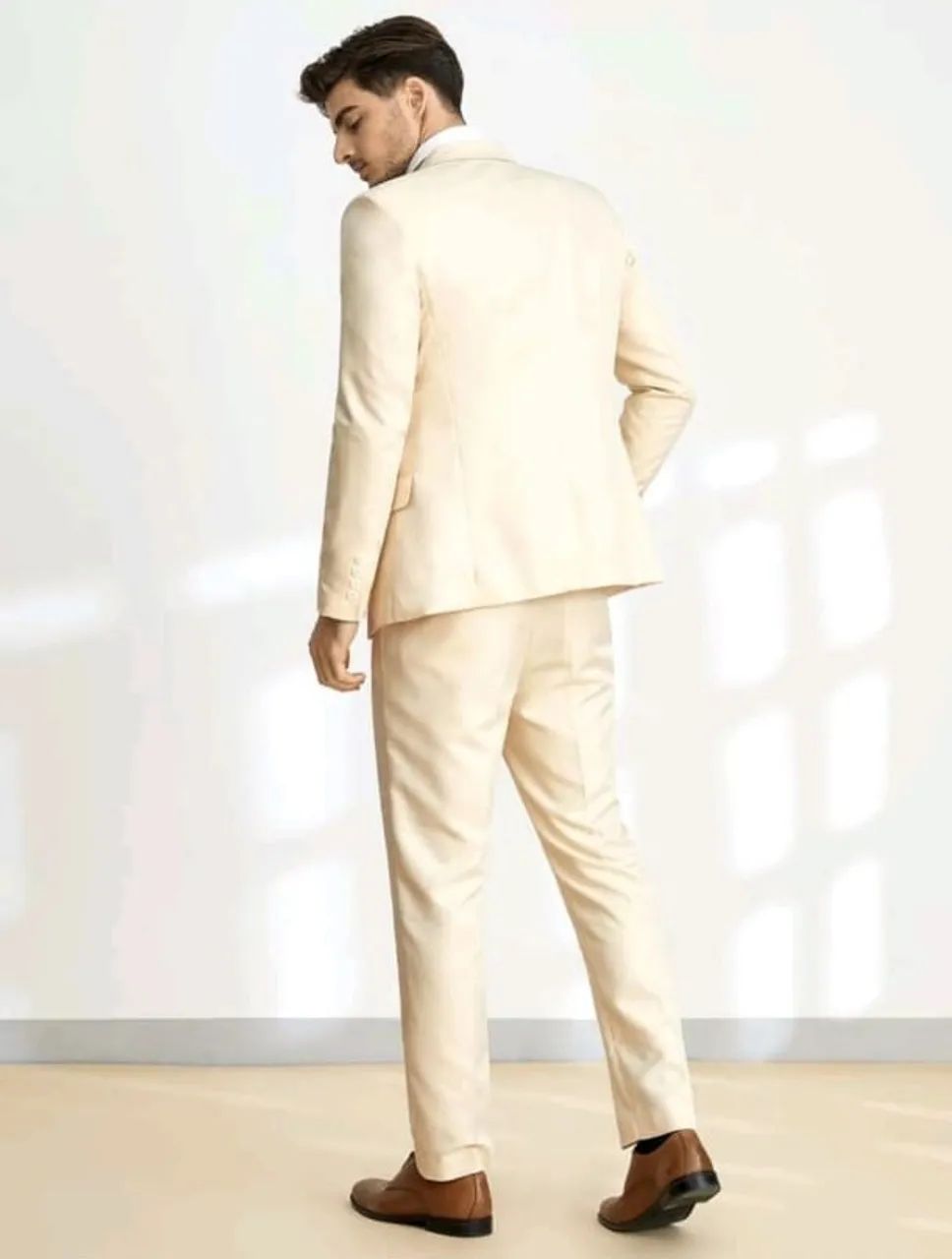 Terno Masculino Bege Claro Manfinity - Foto 2