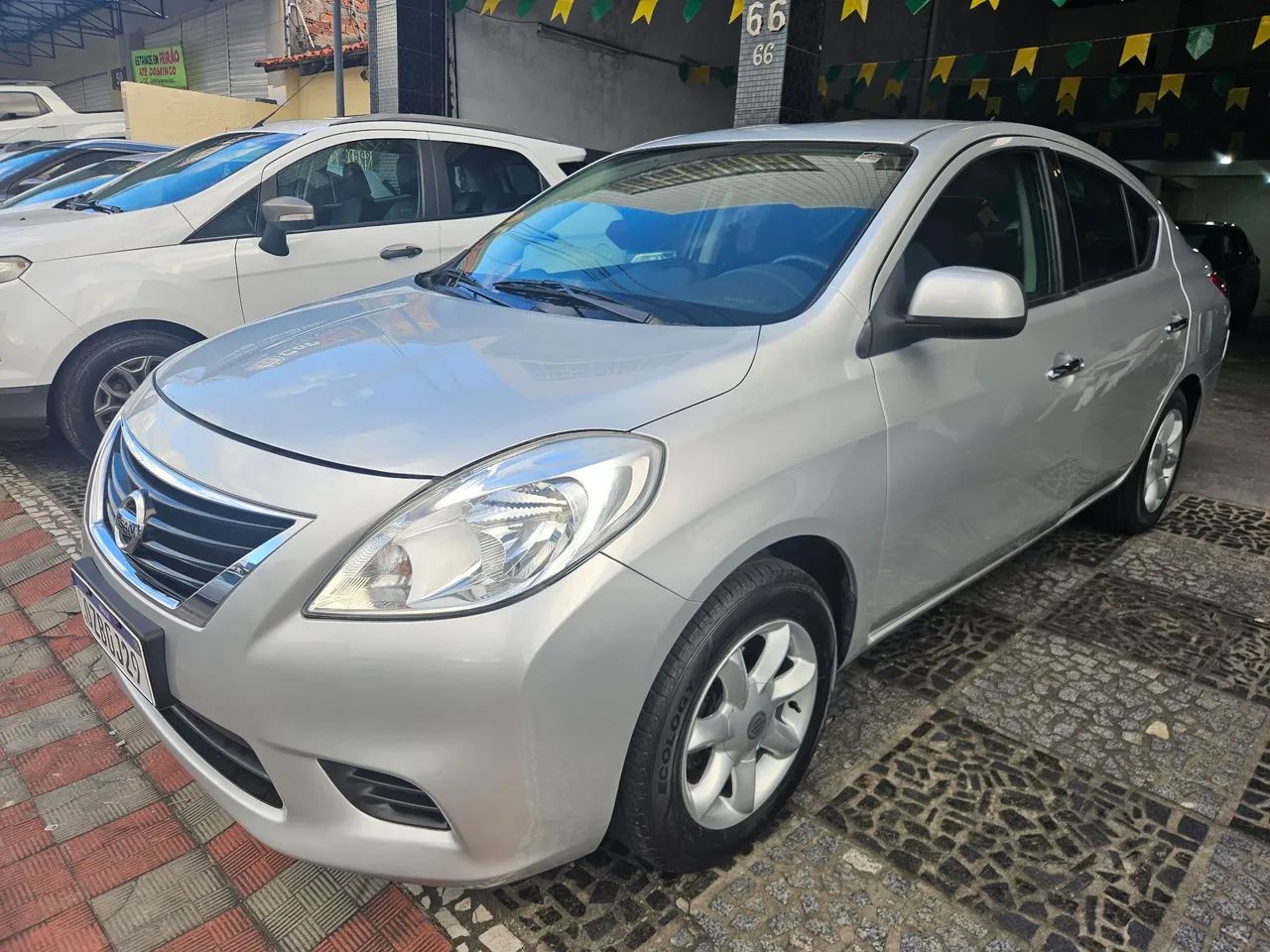 Nissan Versa 2014