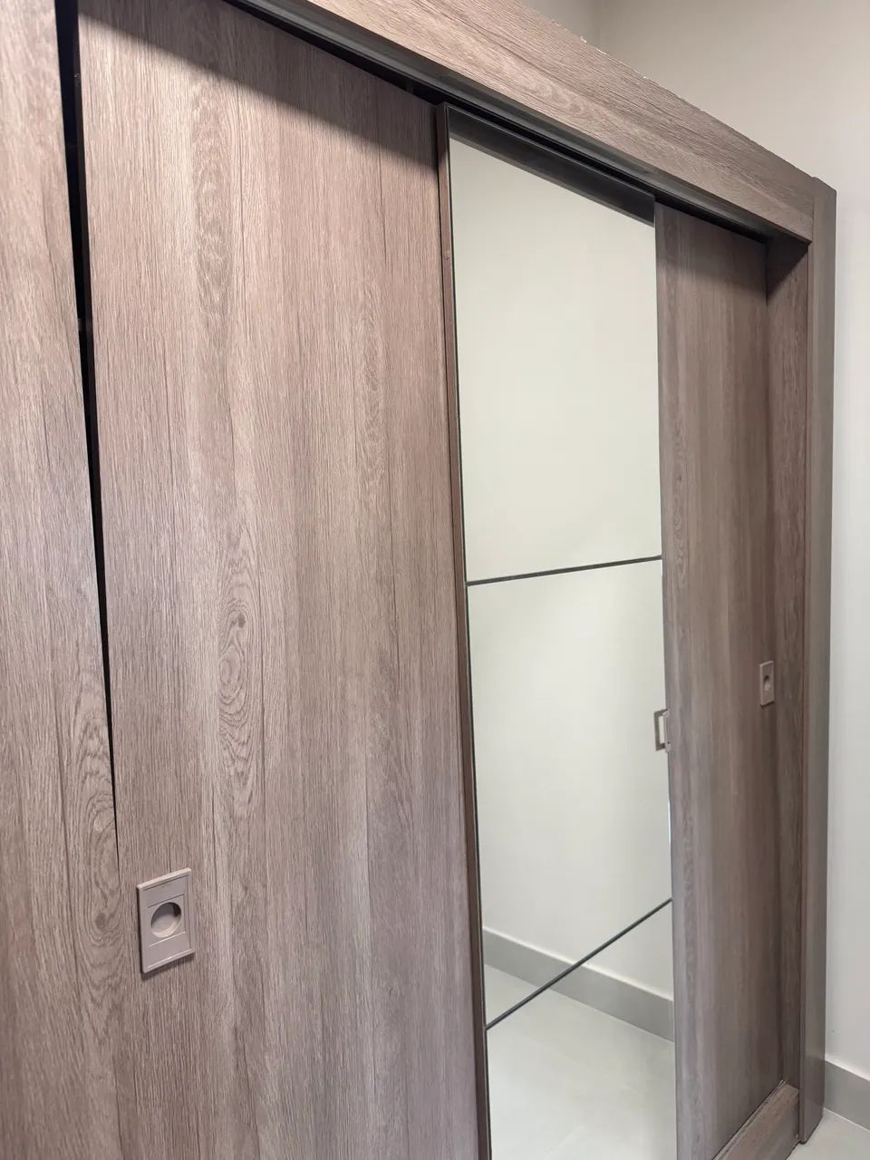 Doação guarda roupa 