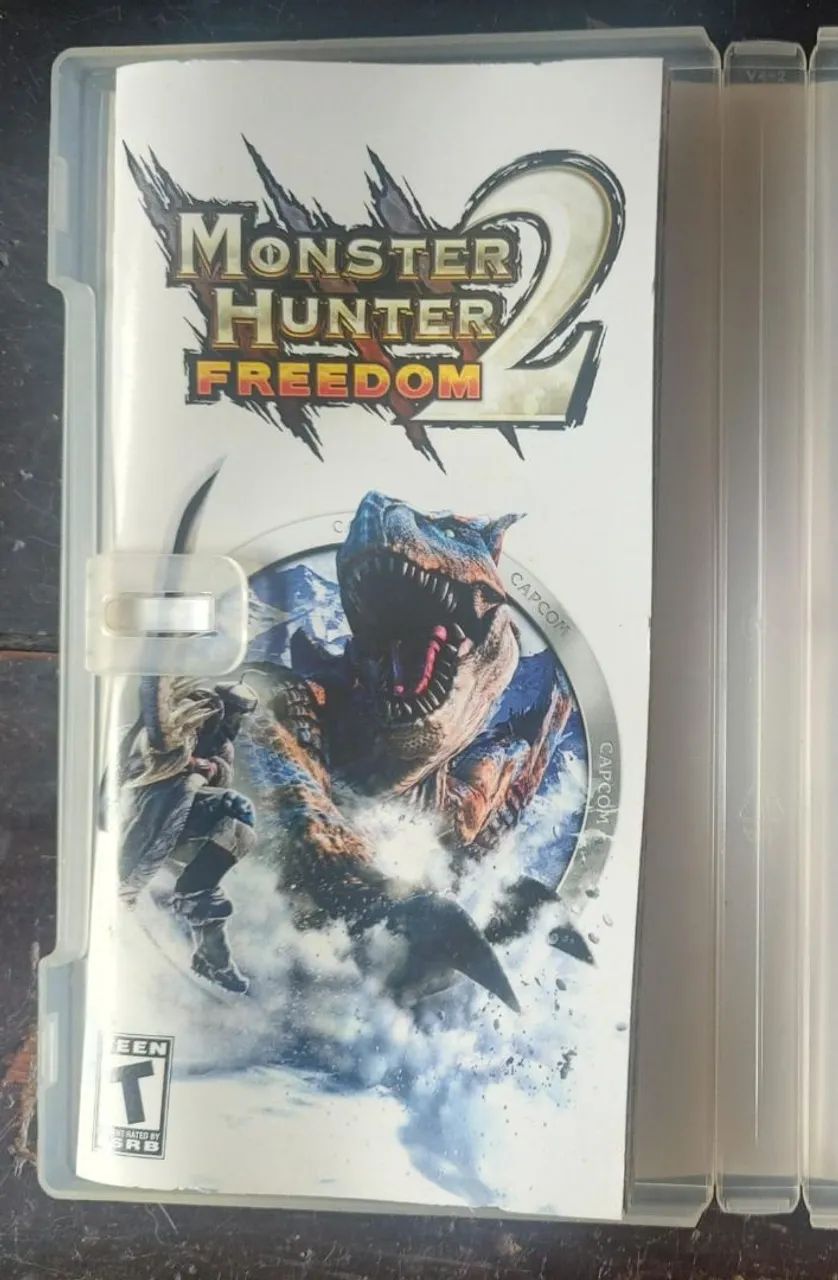 Monster Hunter Freedom 2 = R$: 200 - Foto 2