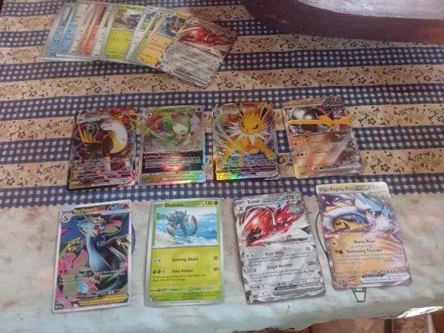 Coleção card pok émon  - Foto 2