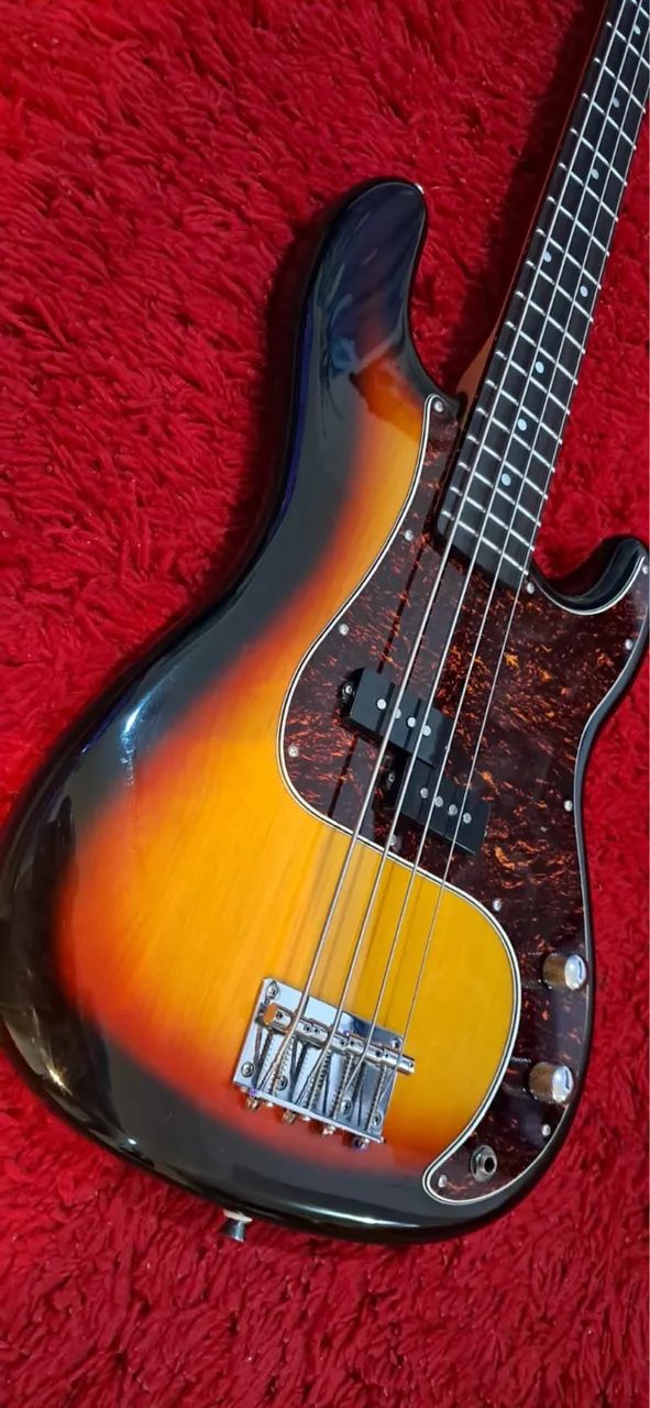 Baixo SX Precision