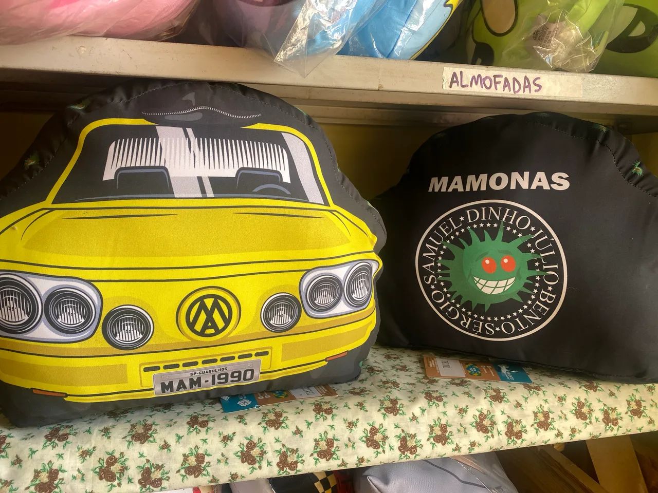 Almofadas Novas Brasília Amarela Mamonas - Foto 3