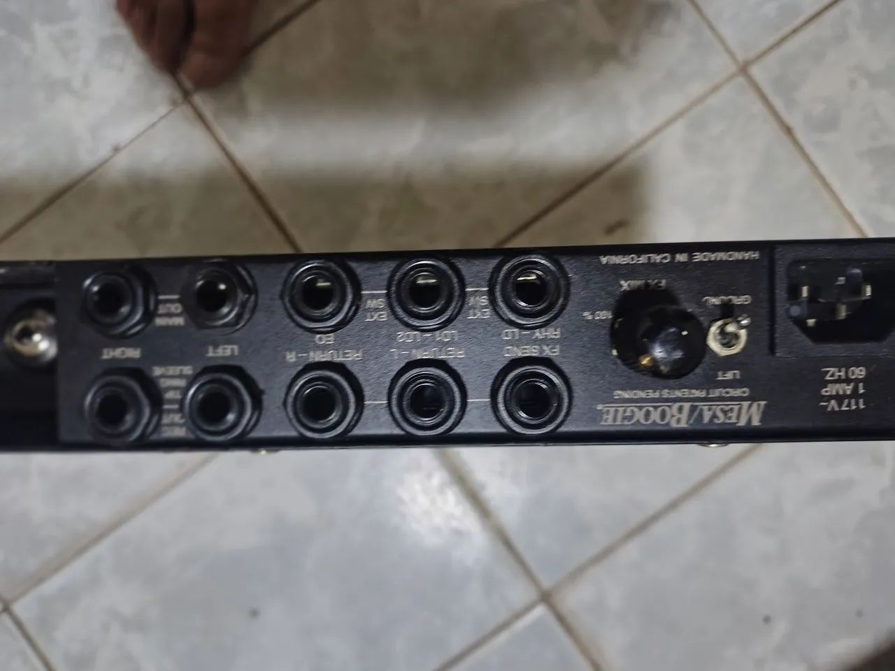 Pre-amplificador  Valvulado Mesa Boogie (oportunidade) - Foto 3