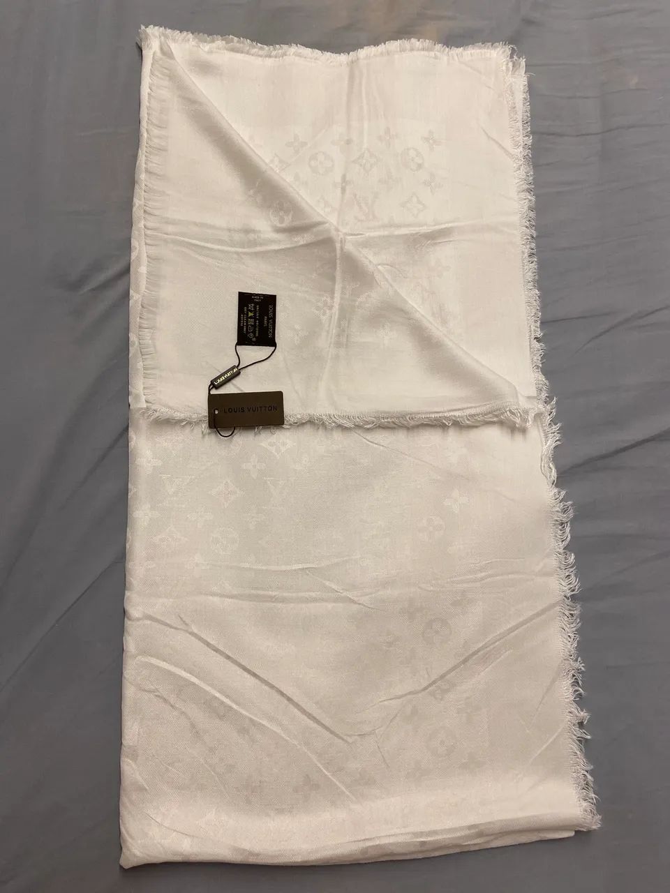 Lenço grande echarpe Louis Vuitton branco  - Foto 4