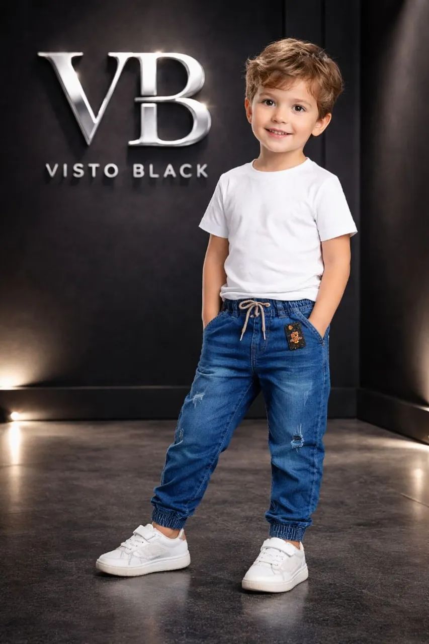Calça jogger infantil tamanho 3 e 4.