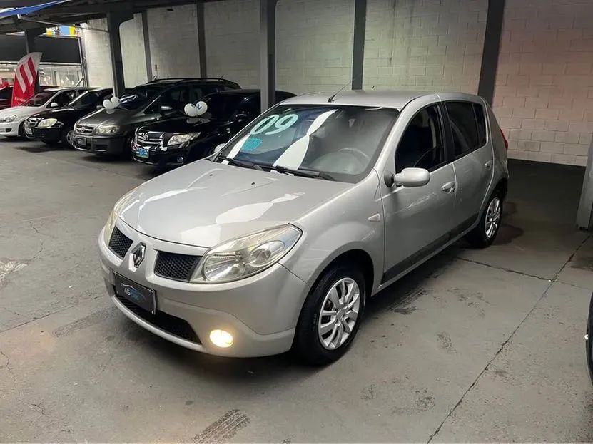Renault Sandero 2009