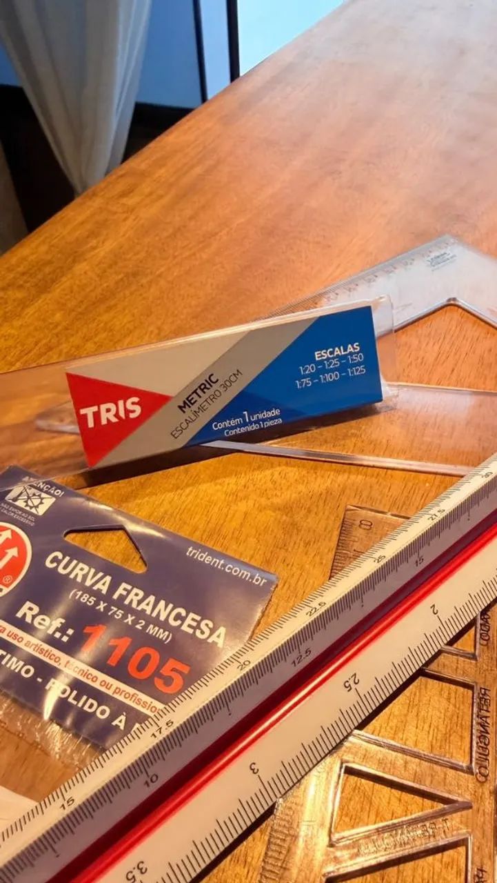 Kit Régua Geometrica /Escalímetro e Esquadro 