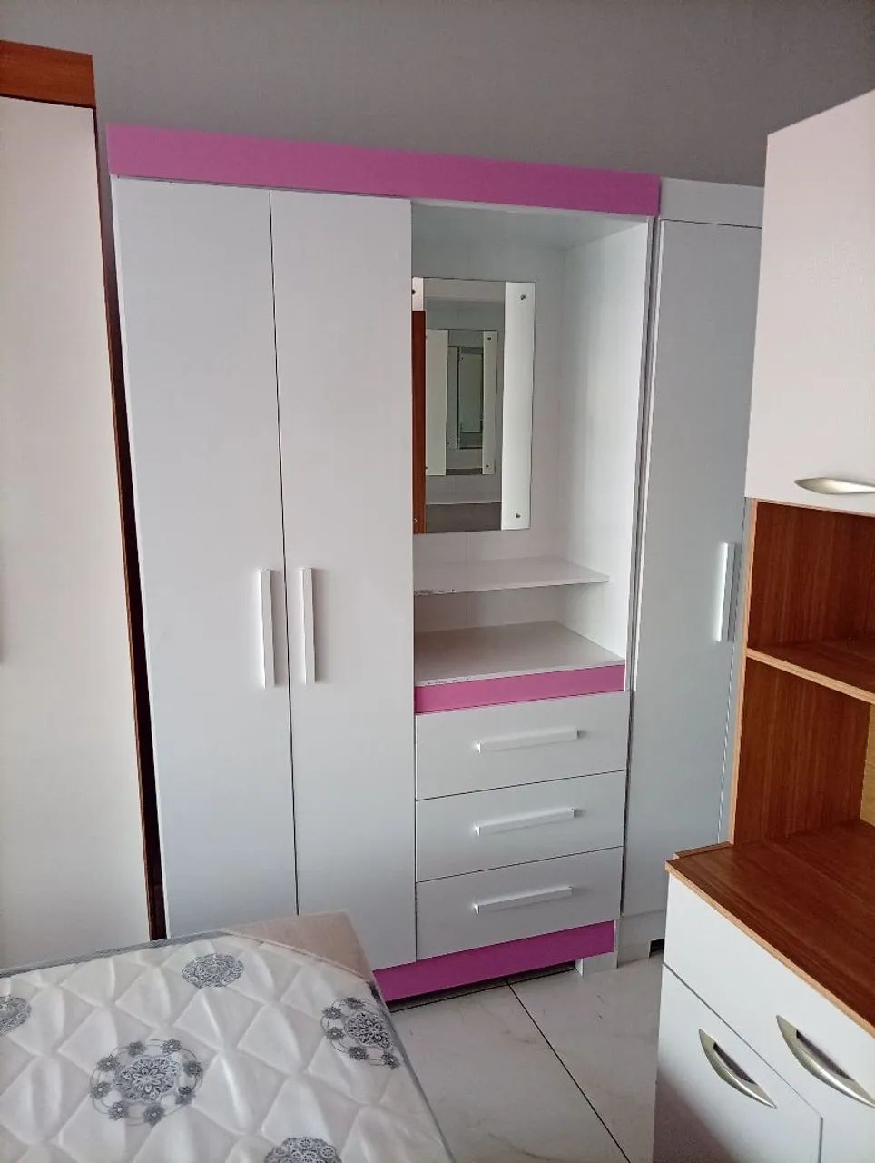 guarda roupa solteiro 