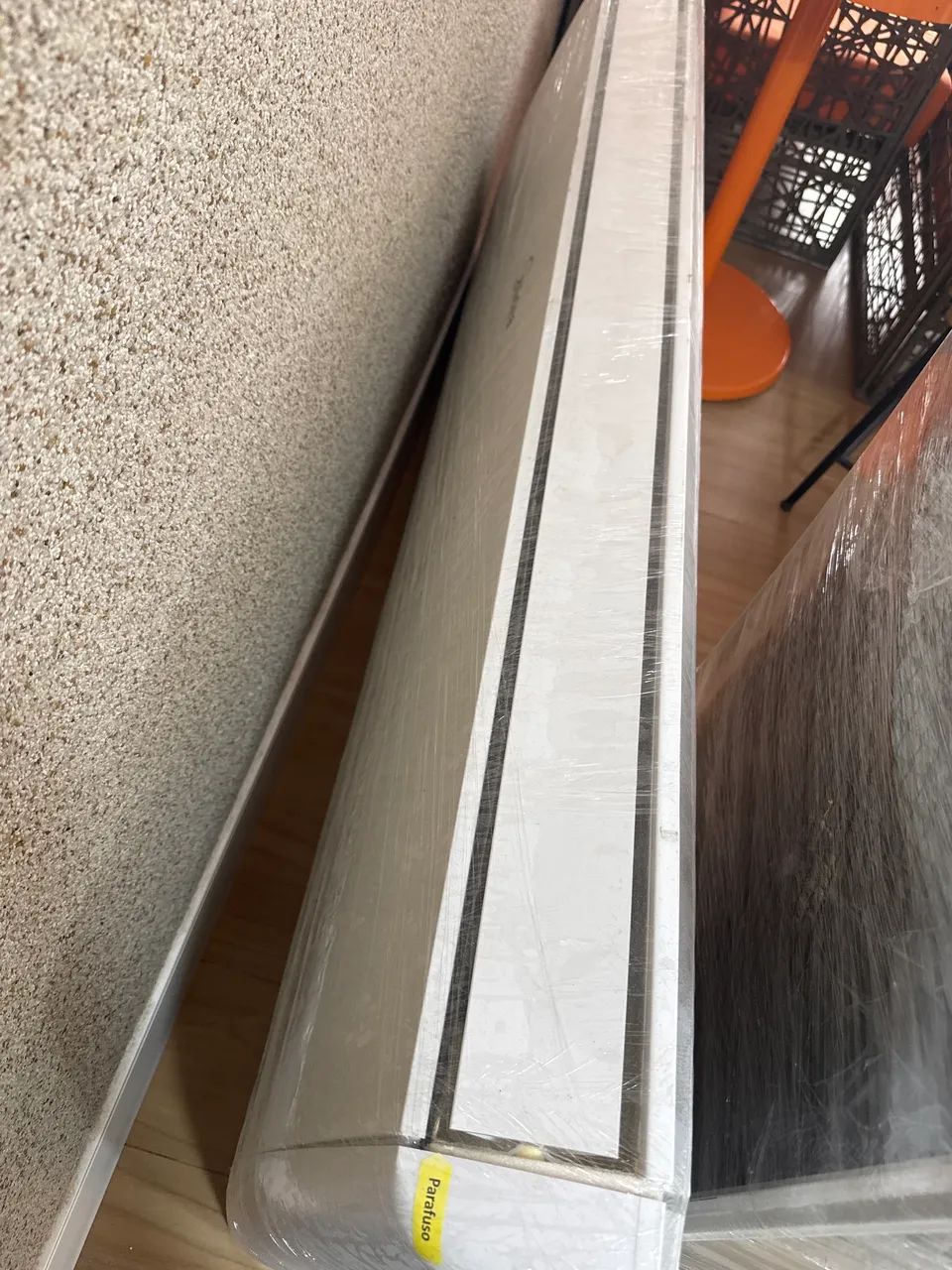 Ar split 60 mil btus 