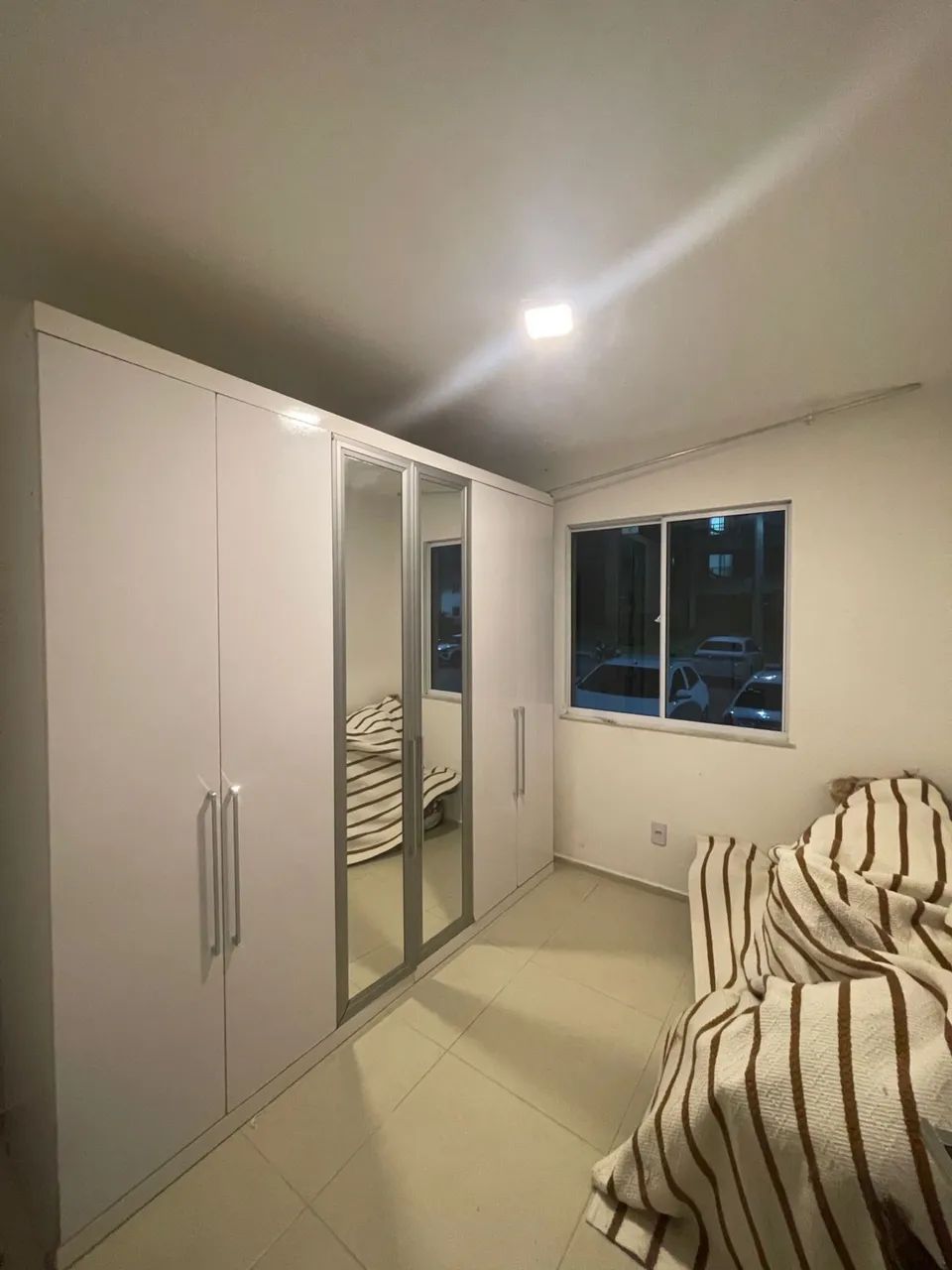 Apartamento mobiliado com varanda  - Foto 2