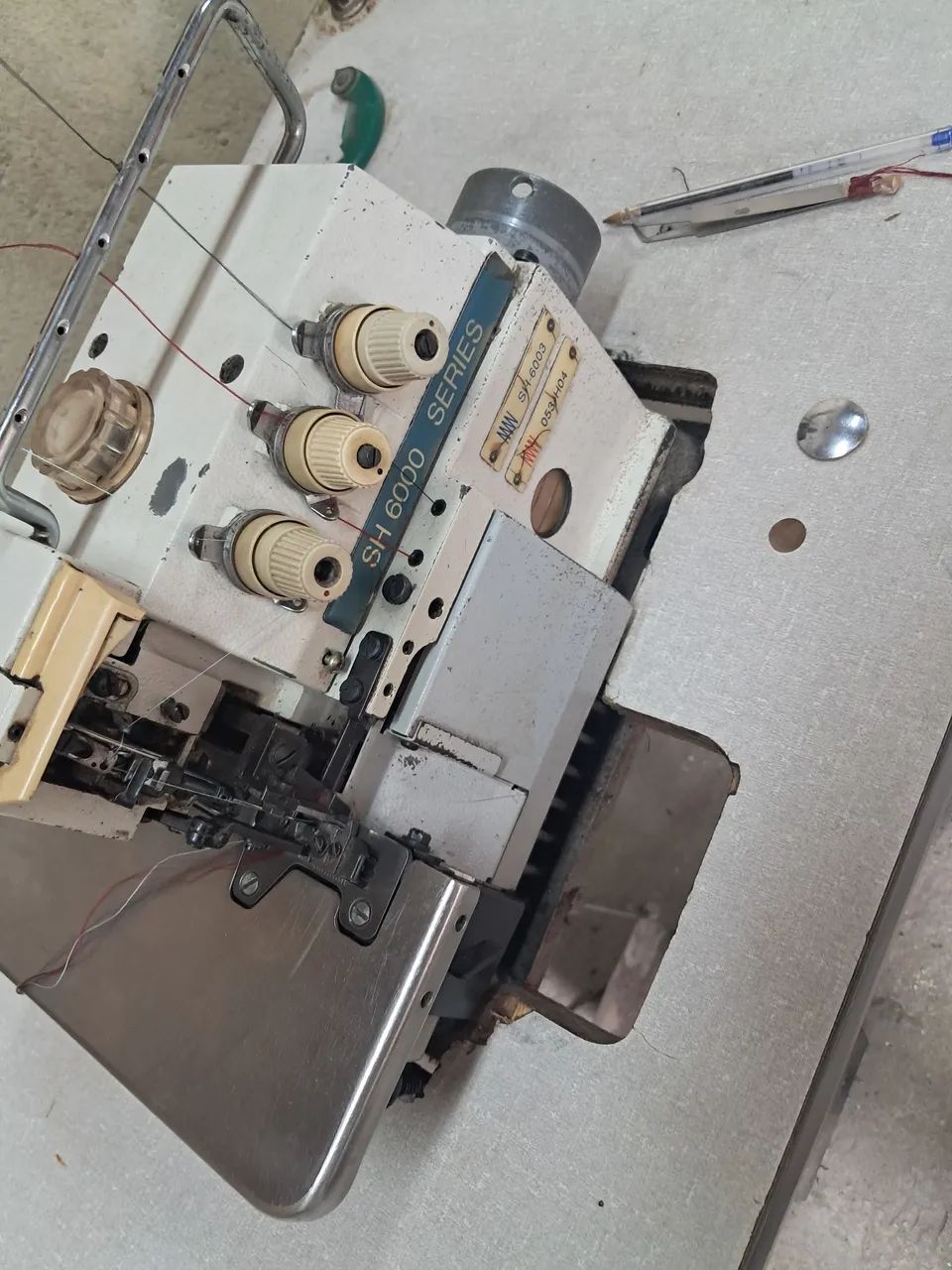 Overlock industrial  - Foto 3