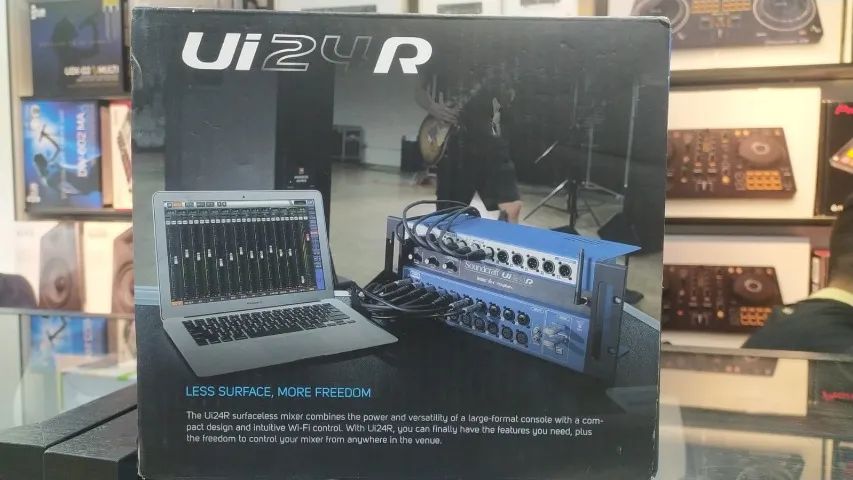 Mesa de Som Digital Soundcraft UI24r Oferta World Of Music - Aparelhos ...