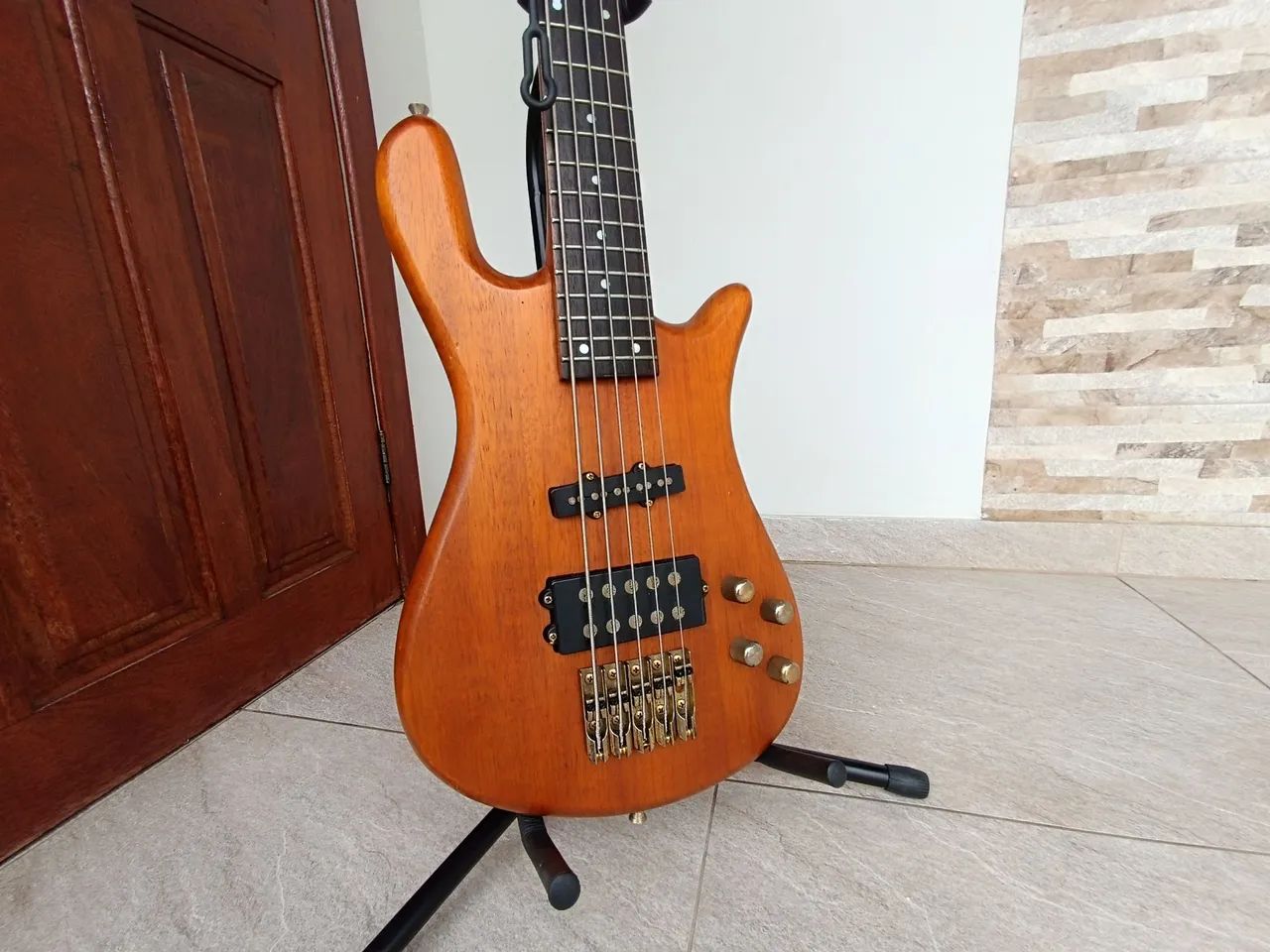 Baixo sx 5 cordas ativo 