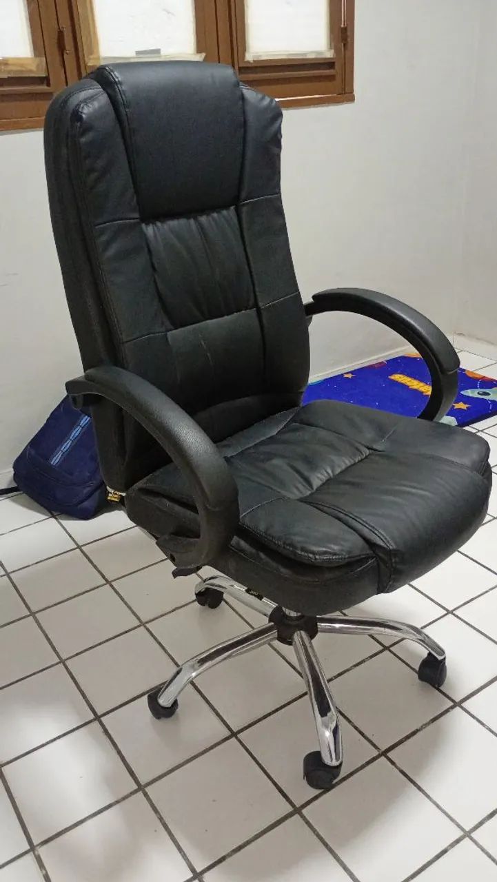 Cadeira de escritório excelente - Foto 2