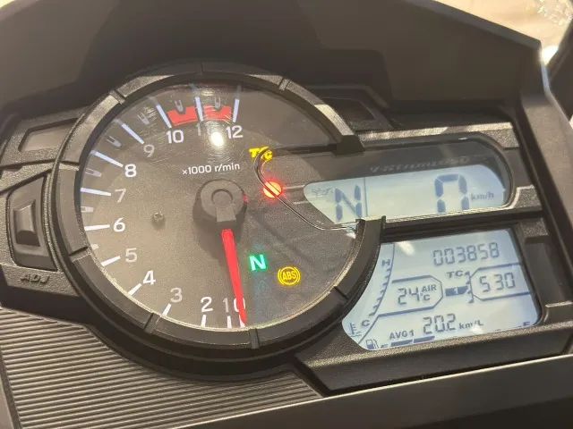 Suzuki VS 650 2026  - Foto 3