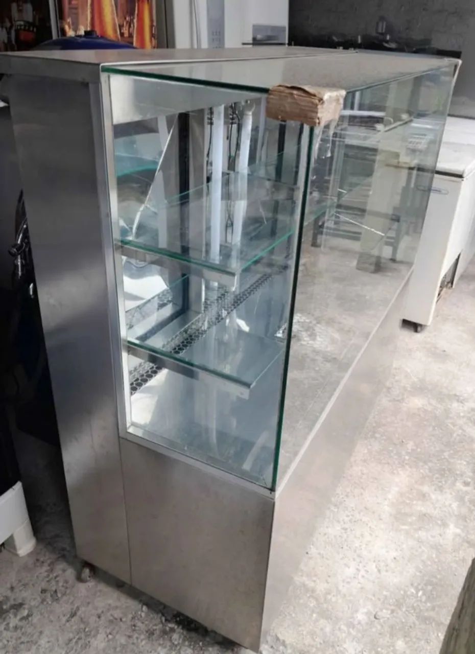 Balcão Vitrine Panorâmica Expositora Bolos e Doces - Foto 3