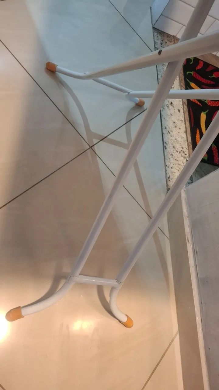 Tábua de passar roupas - Foto 5