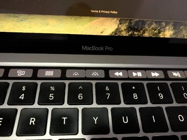Macbook Pro 2022 - Foto 3