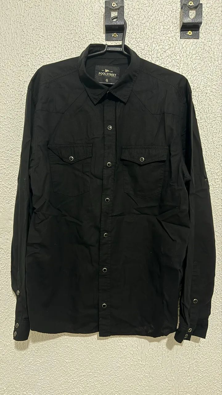 Camisa estilosa preta TAM G - Foto 2