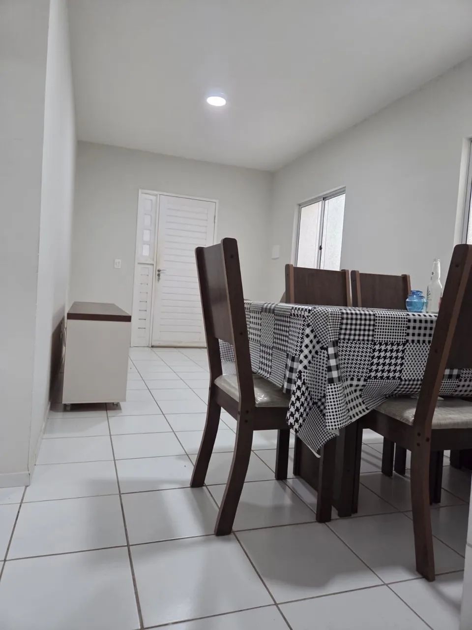 Vendo casa Mobiliada com muito espaço e conforto - Foto 3