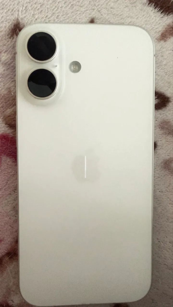iPhone 16  - Foto 2