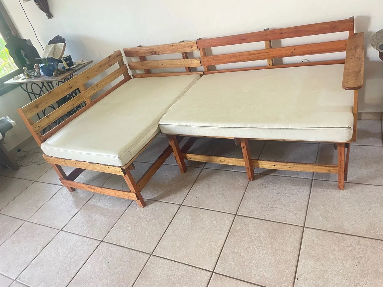 Mesa e sofá  - Foto 3