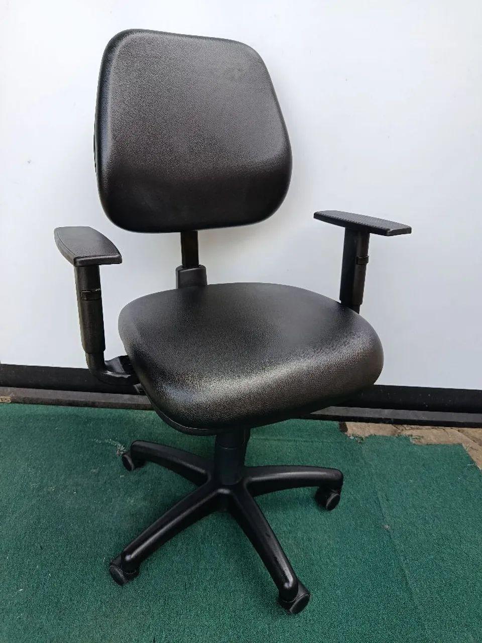 Cadeira escritório ergonômica 