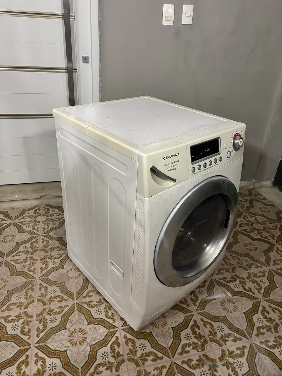 Máquina de lavar roupa lava e seca Electrolux - Foto 5