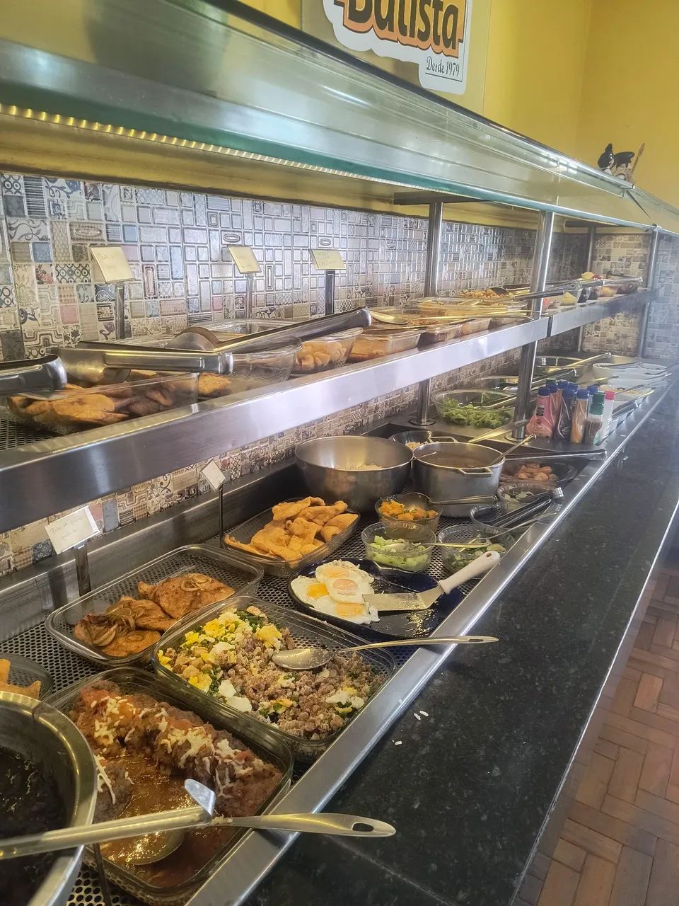 Vaga para cozinheira 