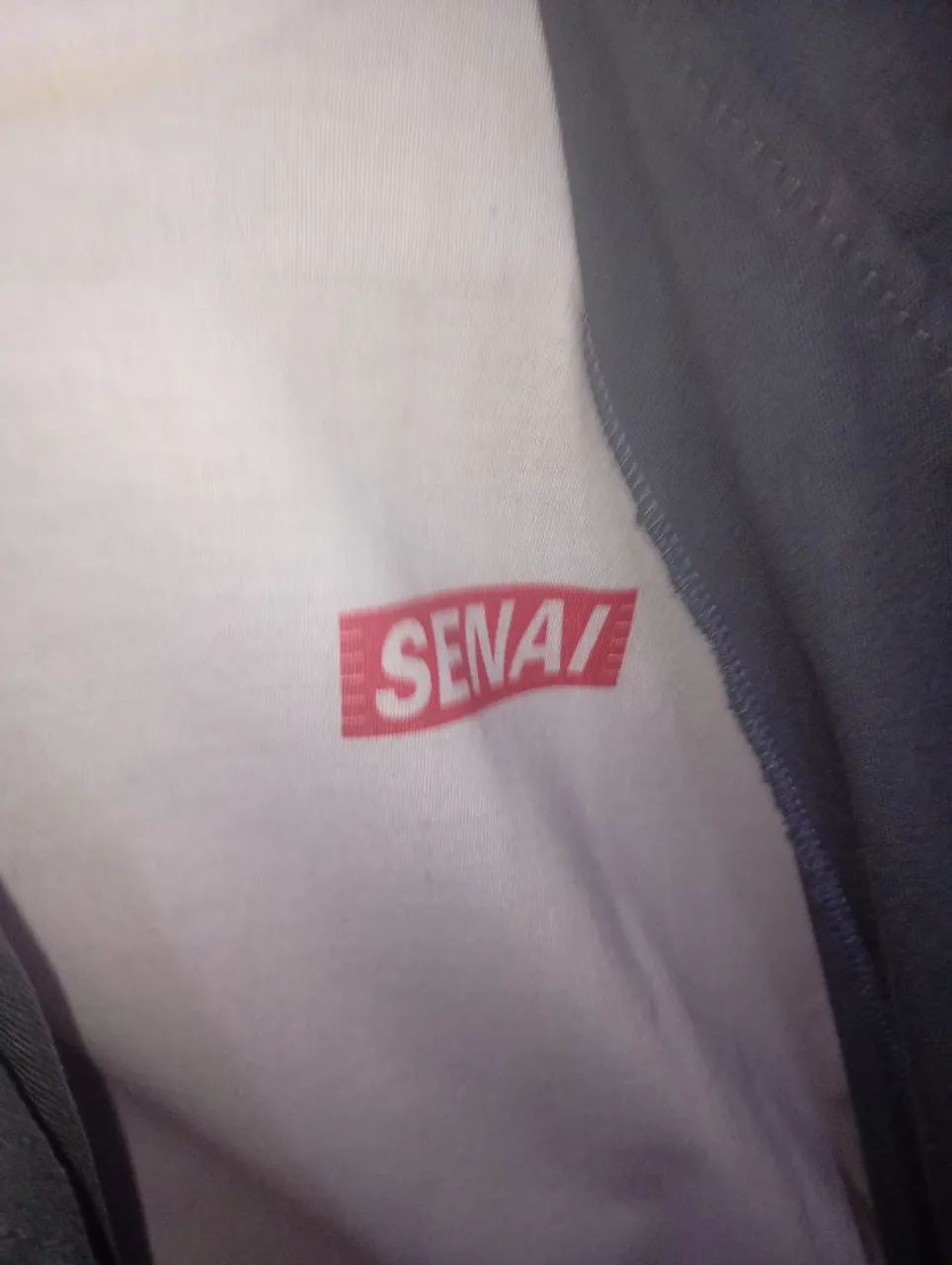 Jaleco e camiseta do Senai - Foto 2