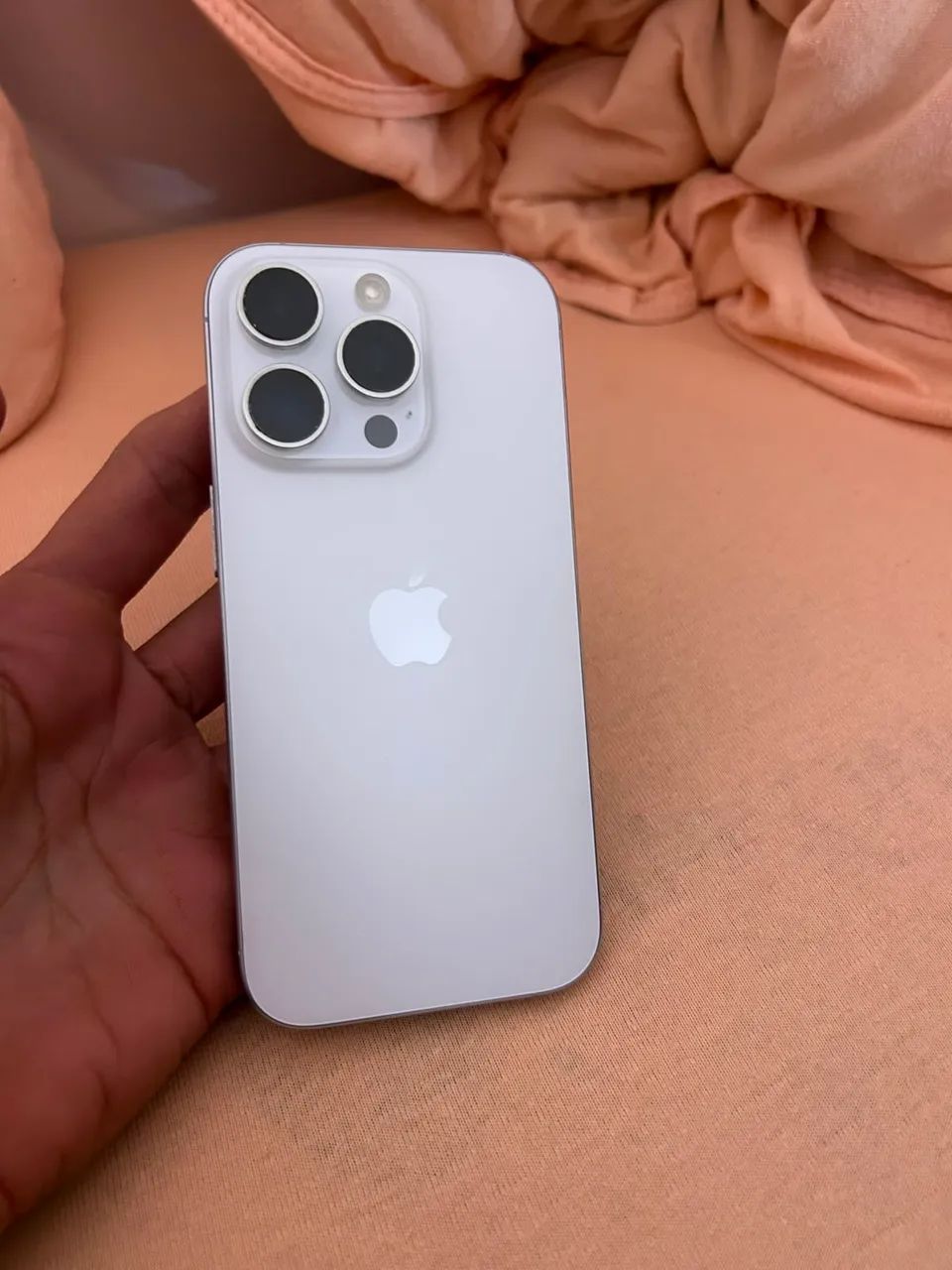 iPhone 16 Pro 128 GB - R$ 4.500 - Foto 2