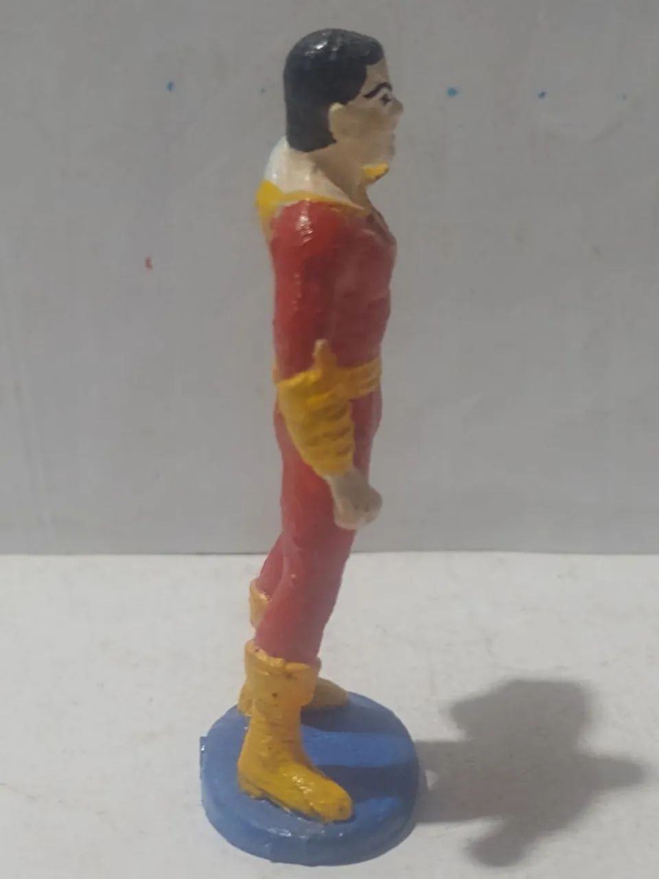CAPITÃO MARVEL - PLÁSTICO  - Foto 4