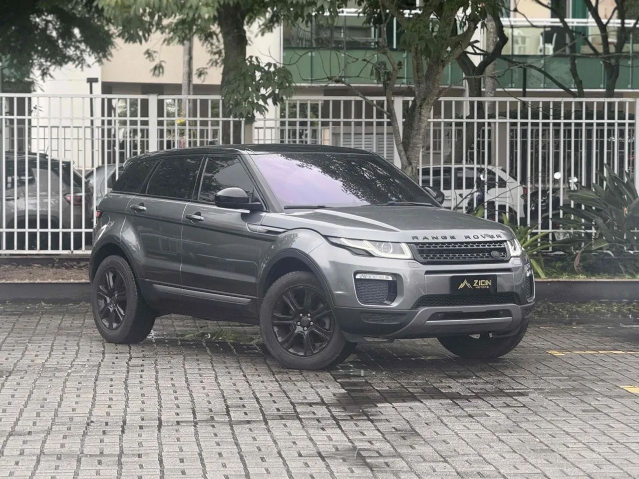 Land Rover Range Rover Evoque 2018