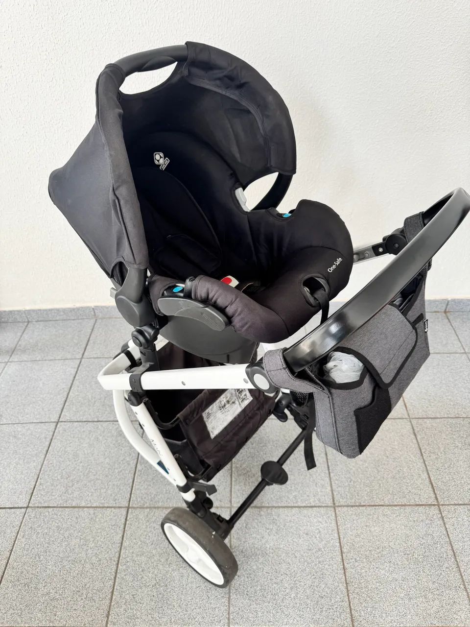 Carrinho de Bebê com Bebê Conforto Safety 1st - Foto 3