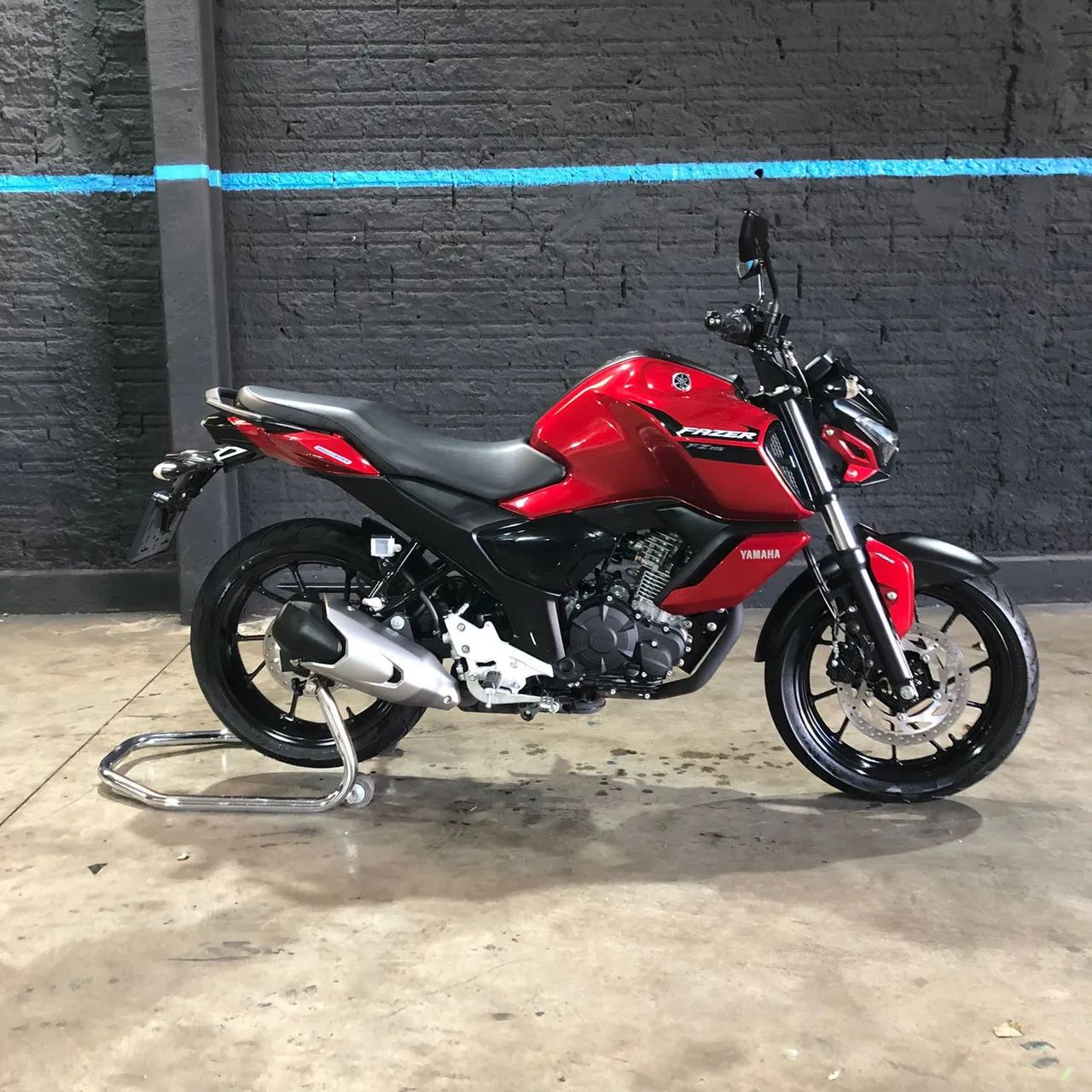 Yamaha FZ-15 - Foto 2