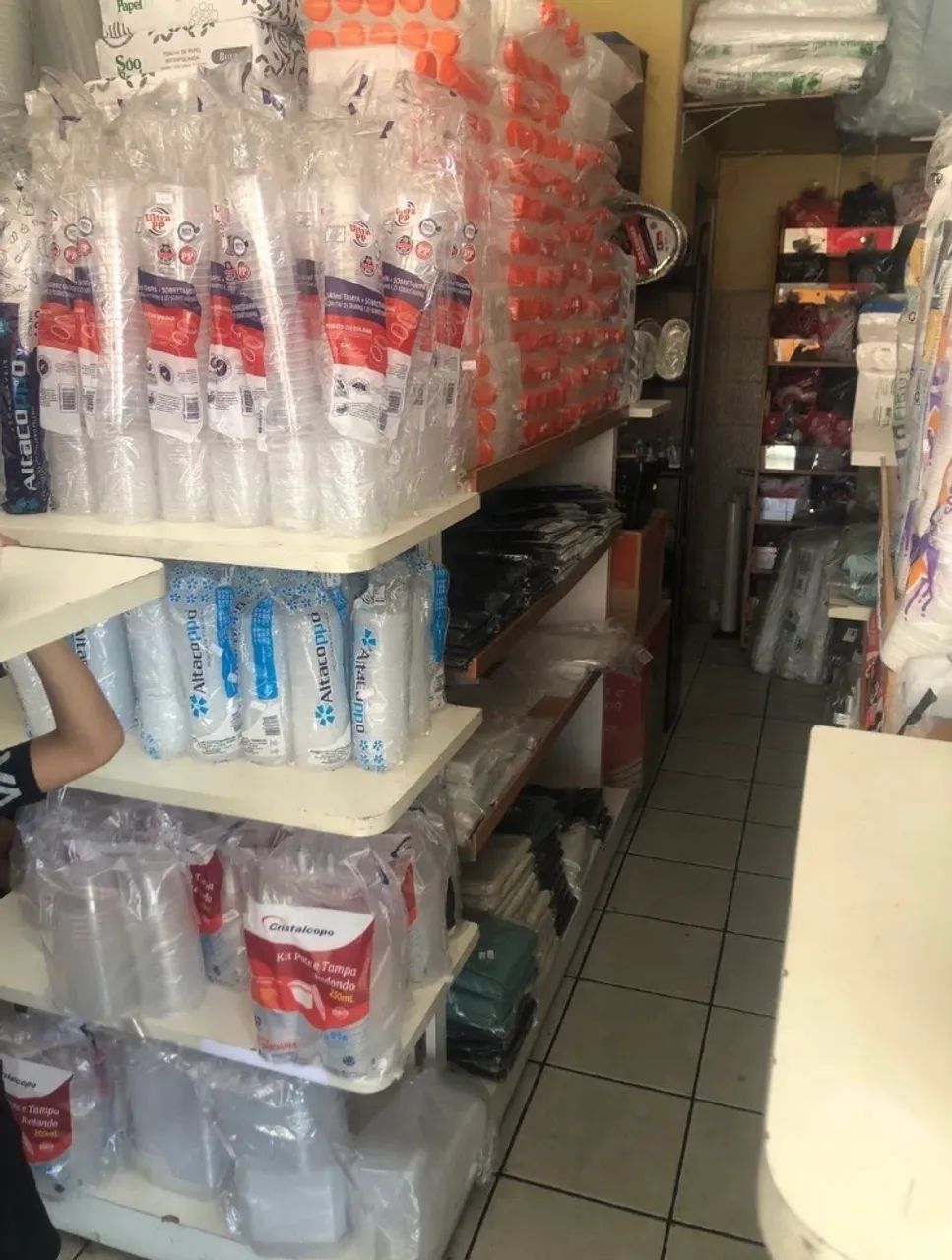 Gôndolas a Venda - Loja Fechada !! - Foto 3
