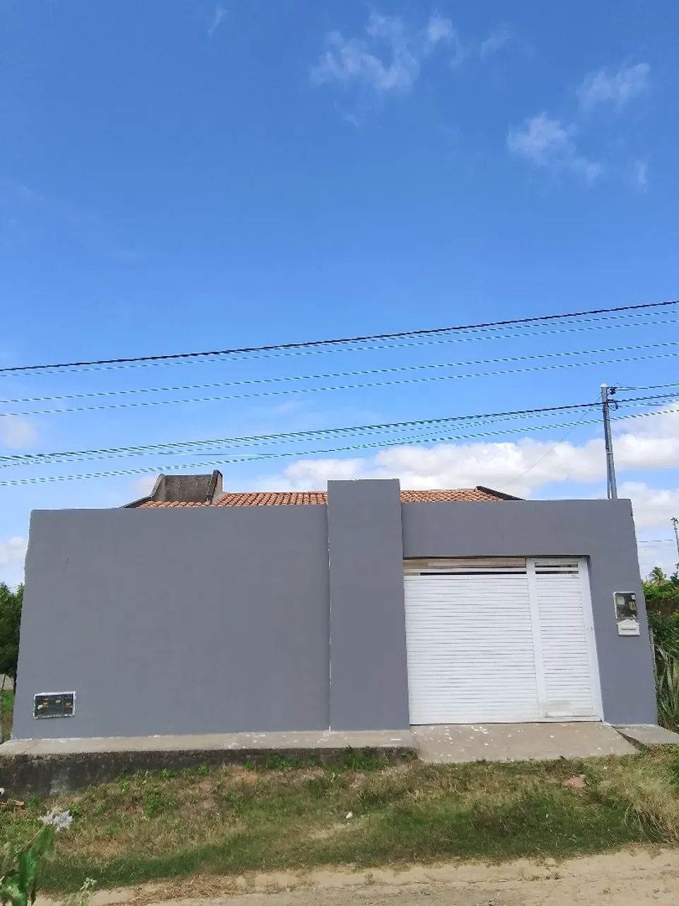 Vende-se casa no povoado Mata do Peru 