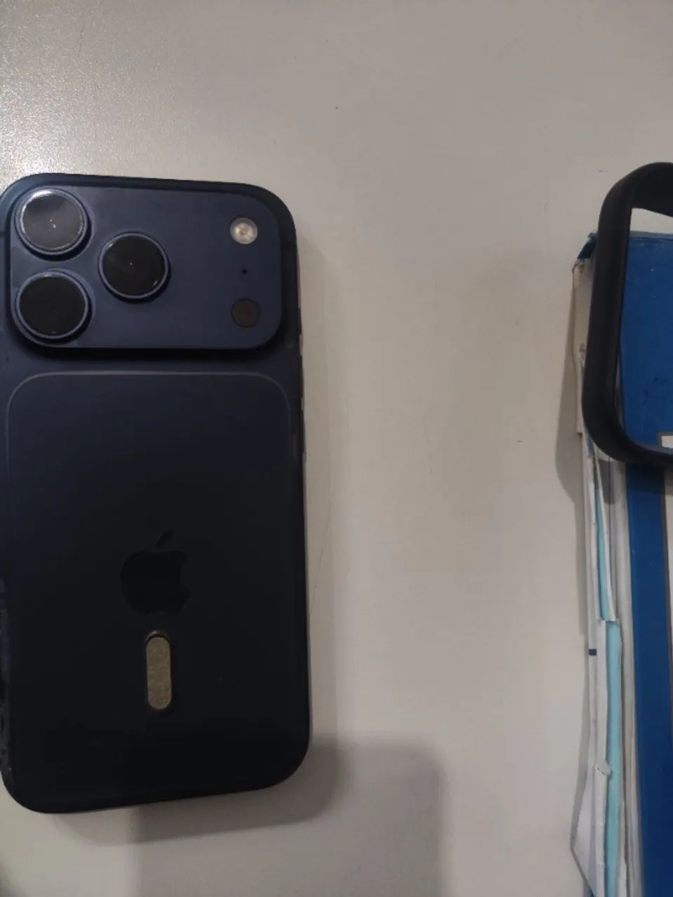 iPhone 17 pro 256 Azul - Foto 4