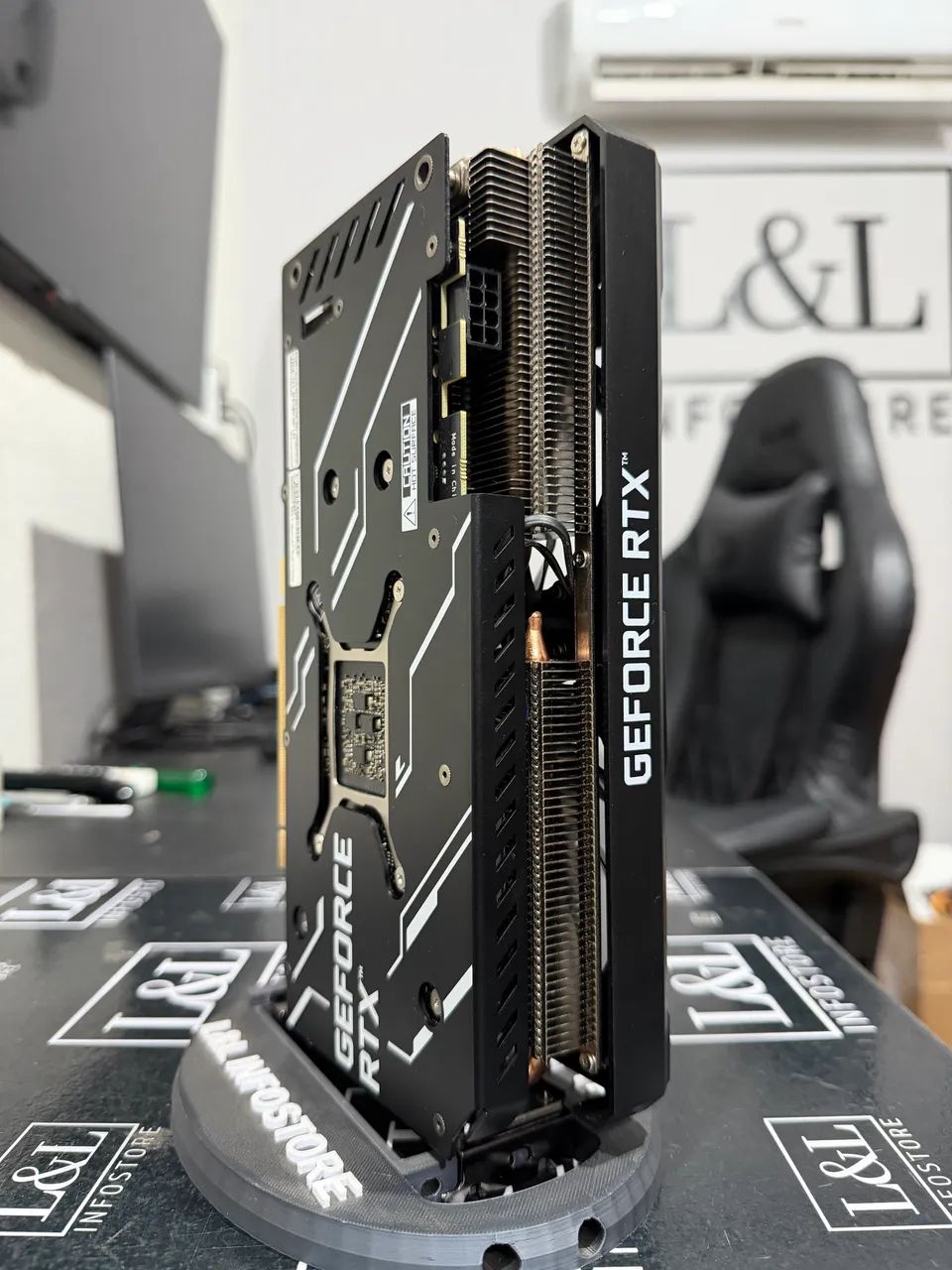 RTX 3070 8GB GALAX 1-CLICK-OC - Foto 4