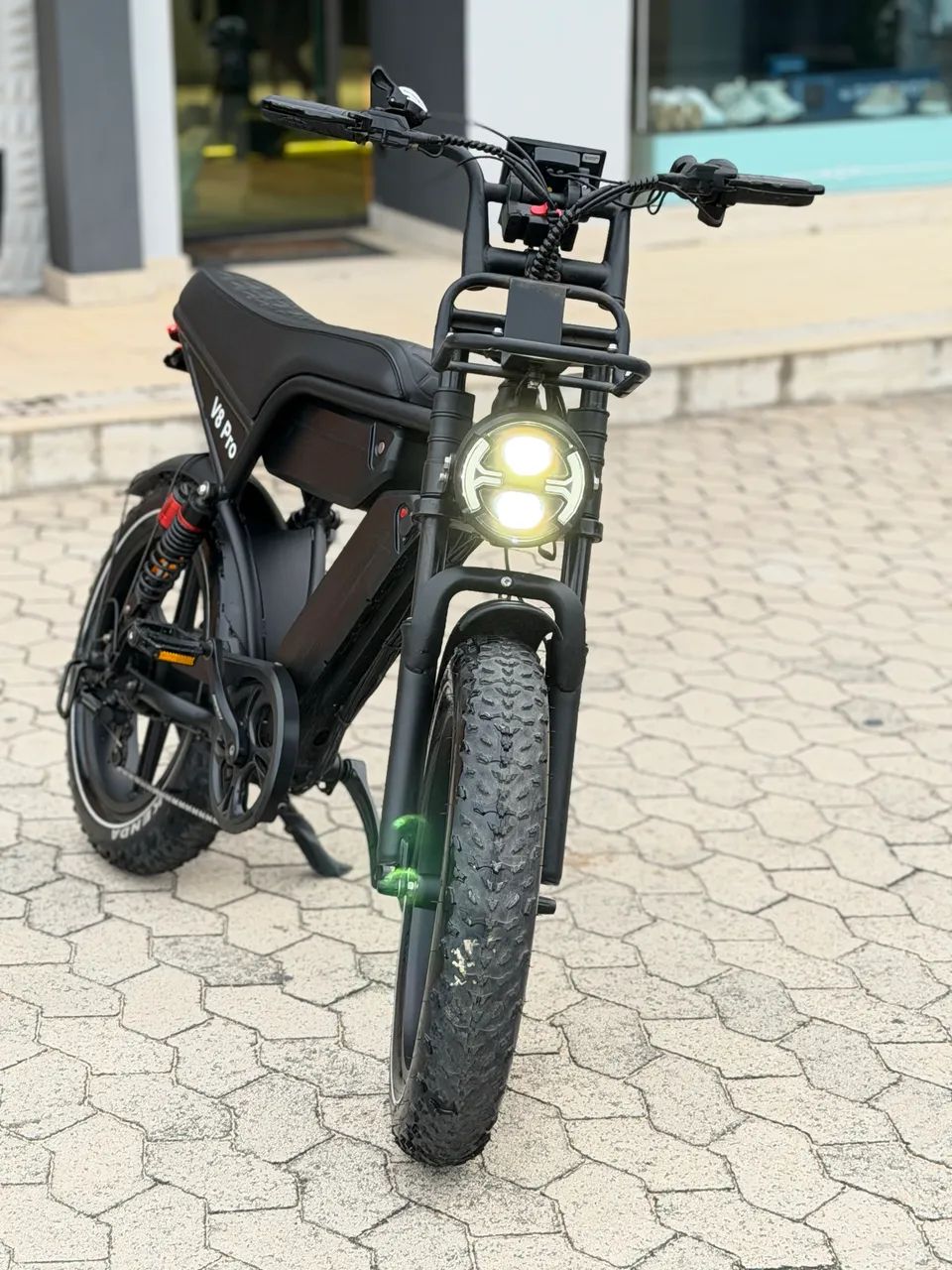 Vendo bicicleta v8 PRO S 2026 