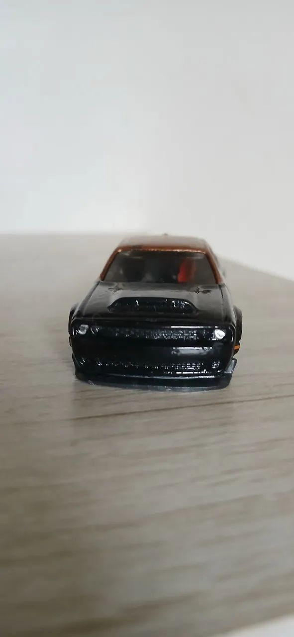 18 Dodge Challenger SRT Demon hotwheels customizado - Foto 3