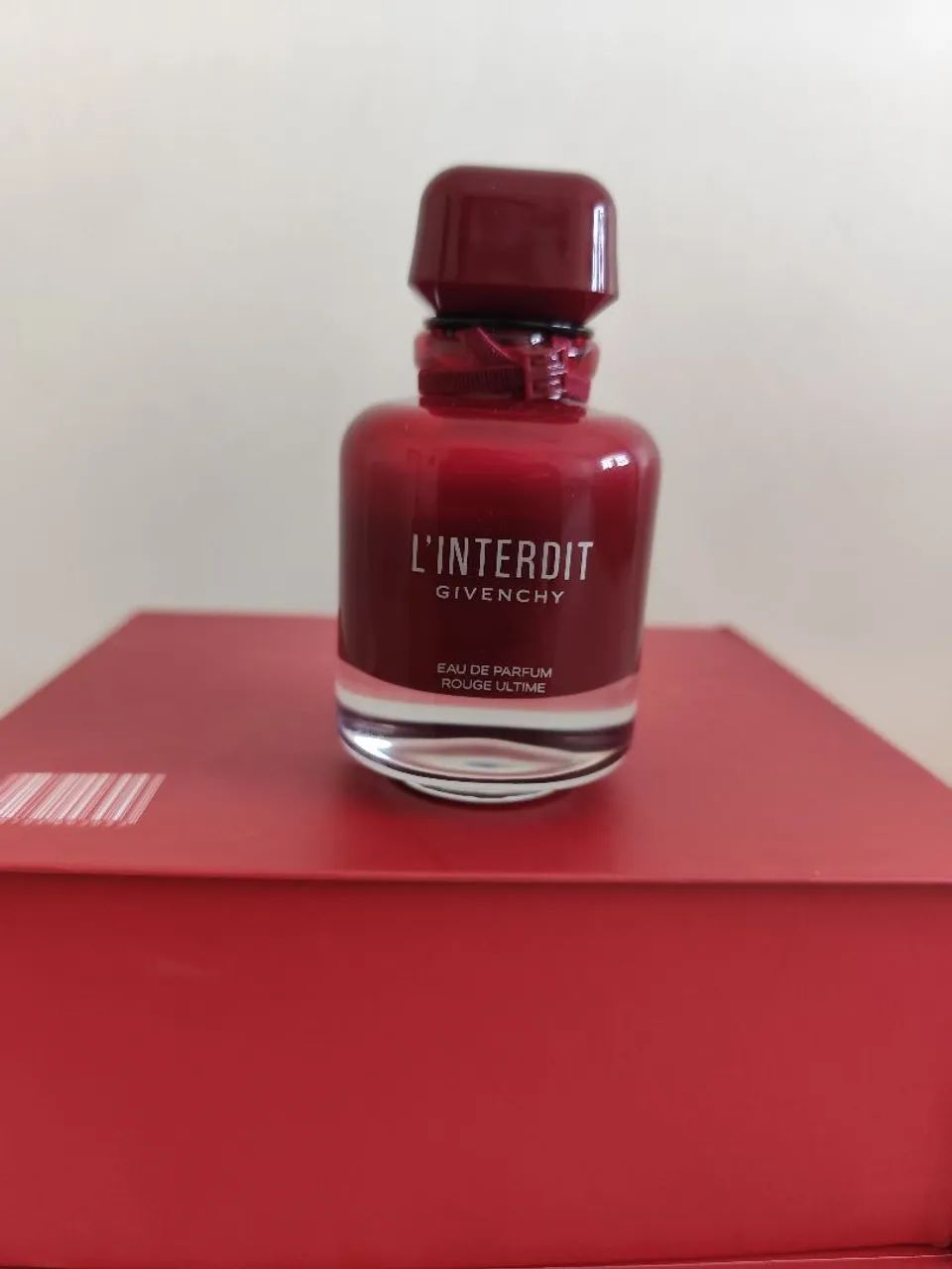 Perfume - L'interdit givenchy rouge ultime