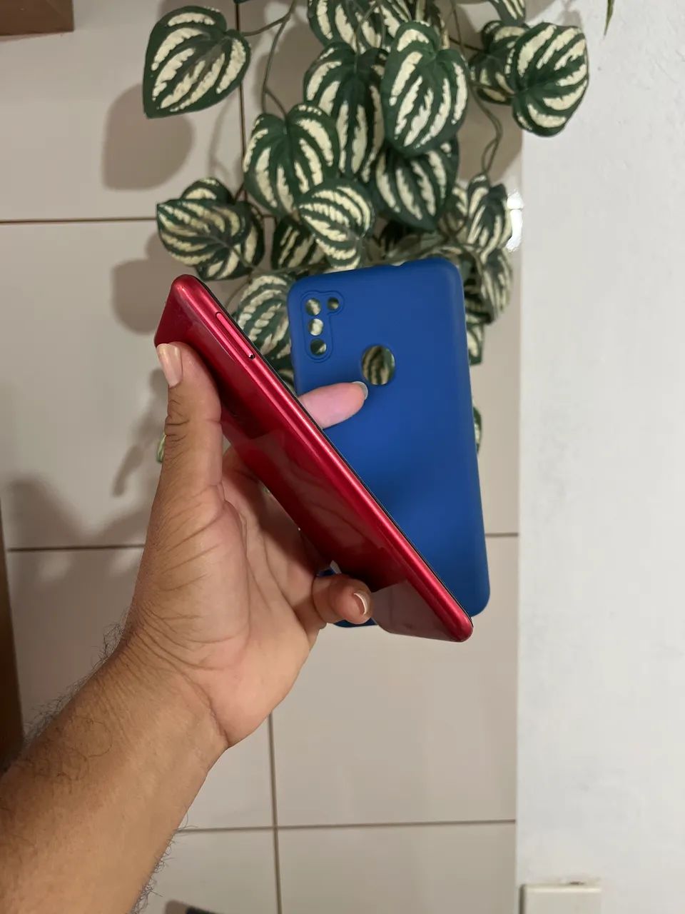 Vendo Samsung Galaxy A11 de 64gb em ótimas condições já com capa e película 3D  - Foto 4