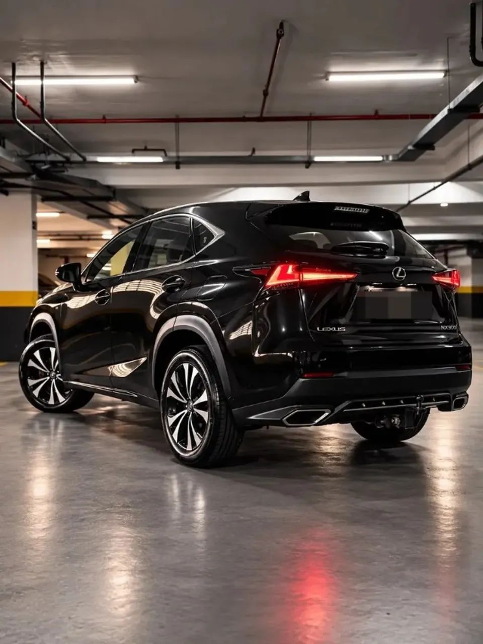 Lexus NX-300 F-sport 2.0 16V 238cv Aut., foto 5 de 6