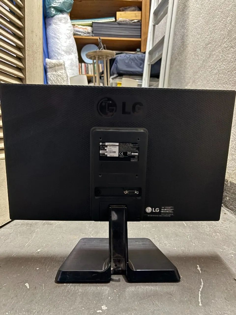 Monitor LG Flatron, Tela 19.5" - Preto - Foto 2