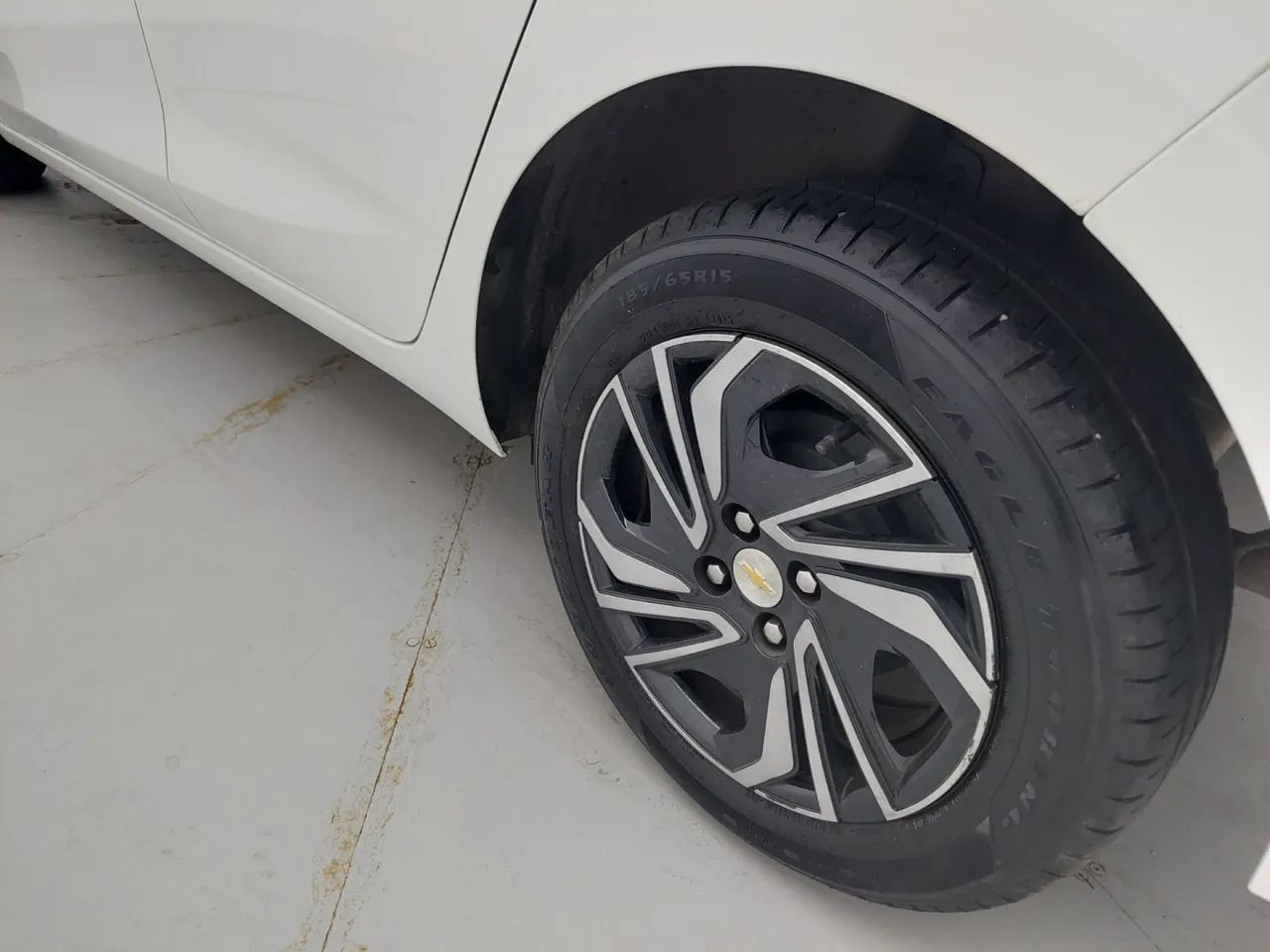 Chevrolet Onix Hatch 1.0 12V Flex Mec. 4P, foto 12 de 18