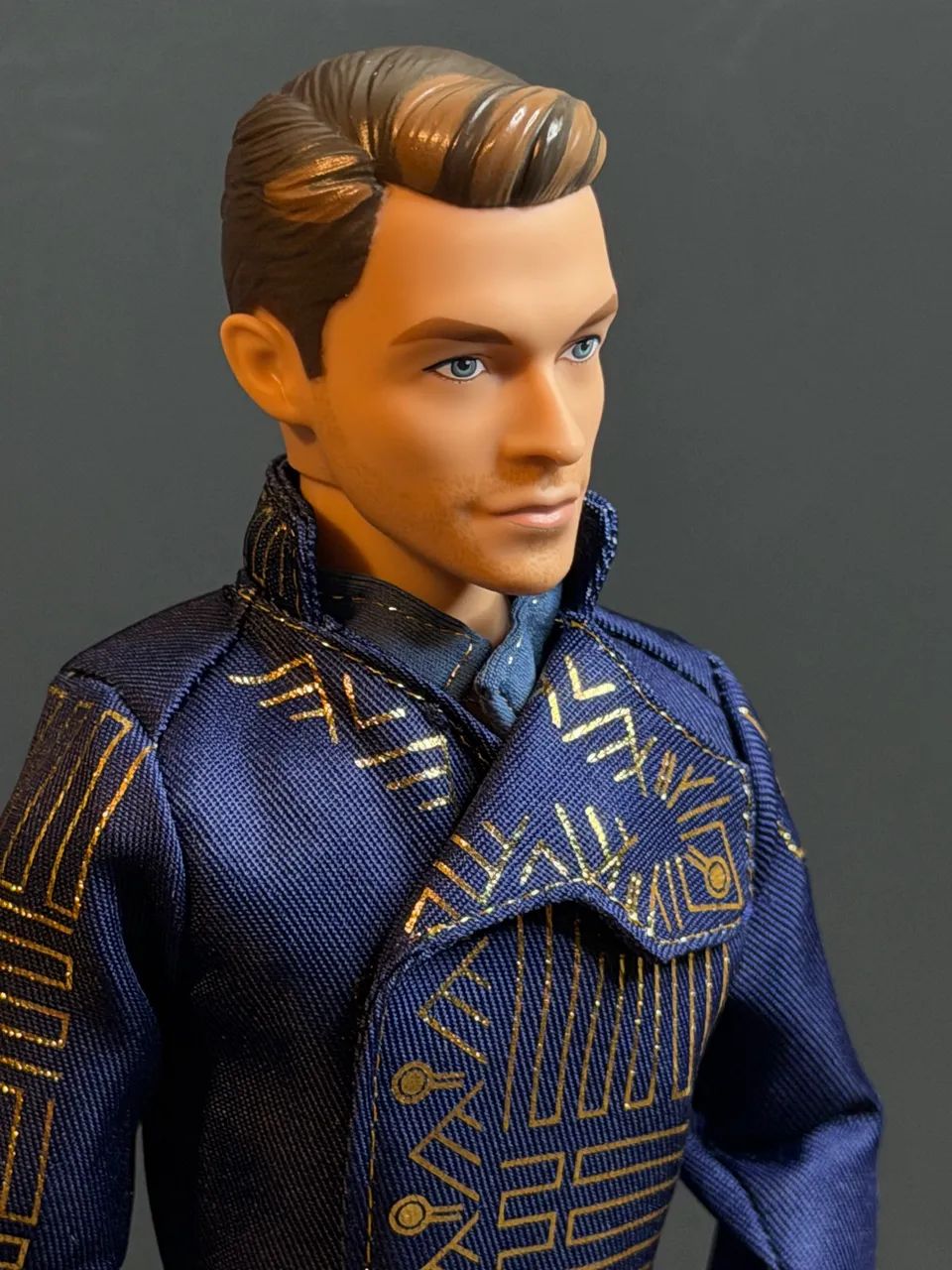 WICKED BONECO PRINCE FIYERO - Foto 5