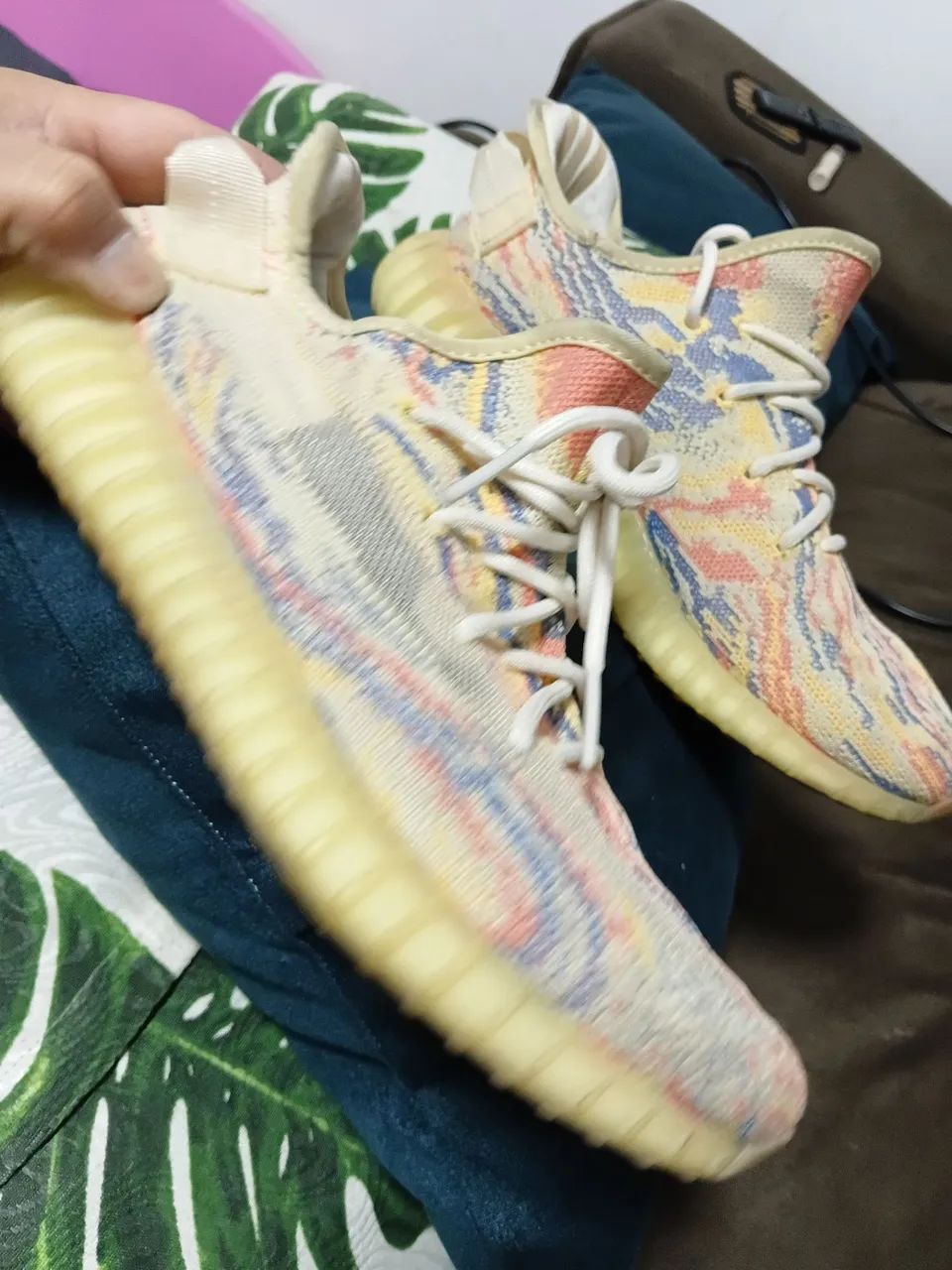 Tenis Yezze Boost 350 V2  - Foto 4